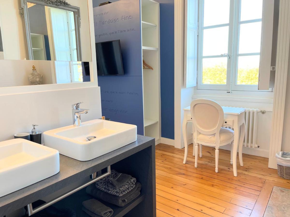 Domaine Du Plessis Grimaud Bed & Breakfast Saint-Viaud Exterior foto