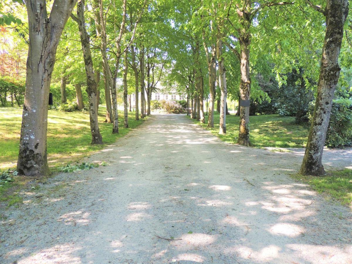 Domaine Du Plessis Grimaud Bed & Breakfast Saint-Viaud Exterior foto